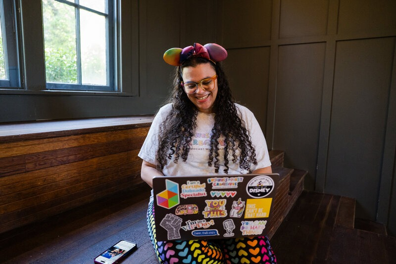 Colie James writes post about how to build a high-end client experience.